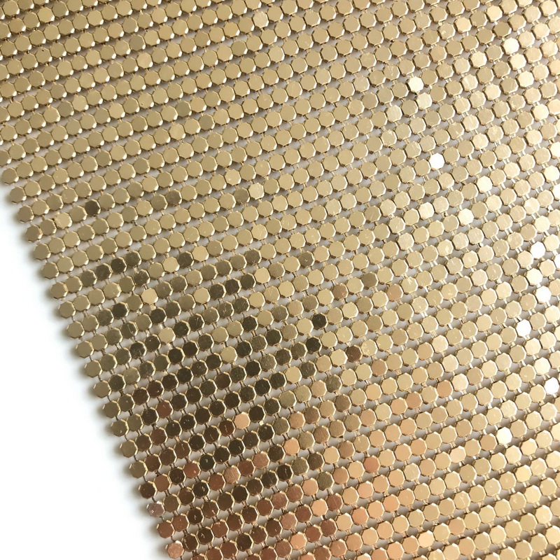 Goldfarbener Aluminium-Metall- – Crystal Mesh Fabric Bewertung und Preis